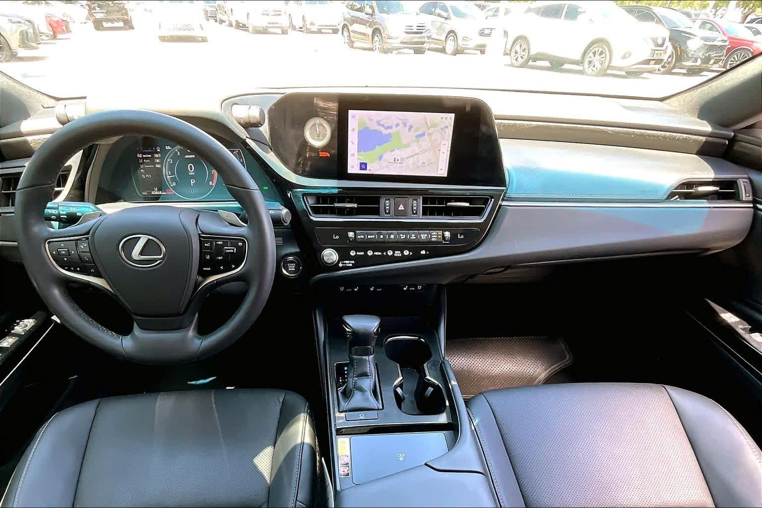 Used 2024 Eminent White Pearl Lexus  image 16
