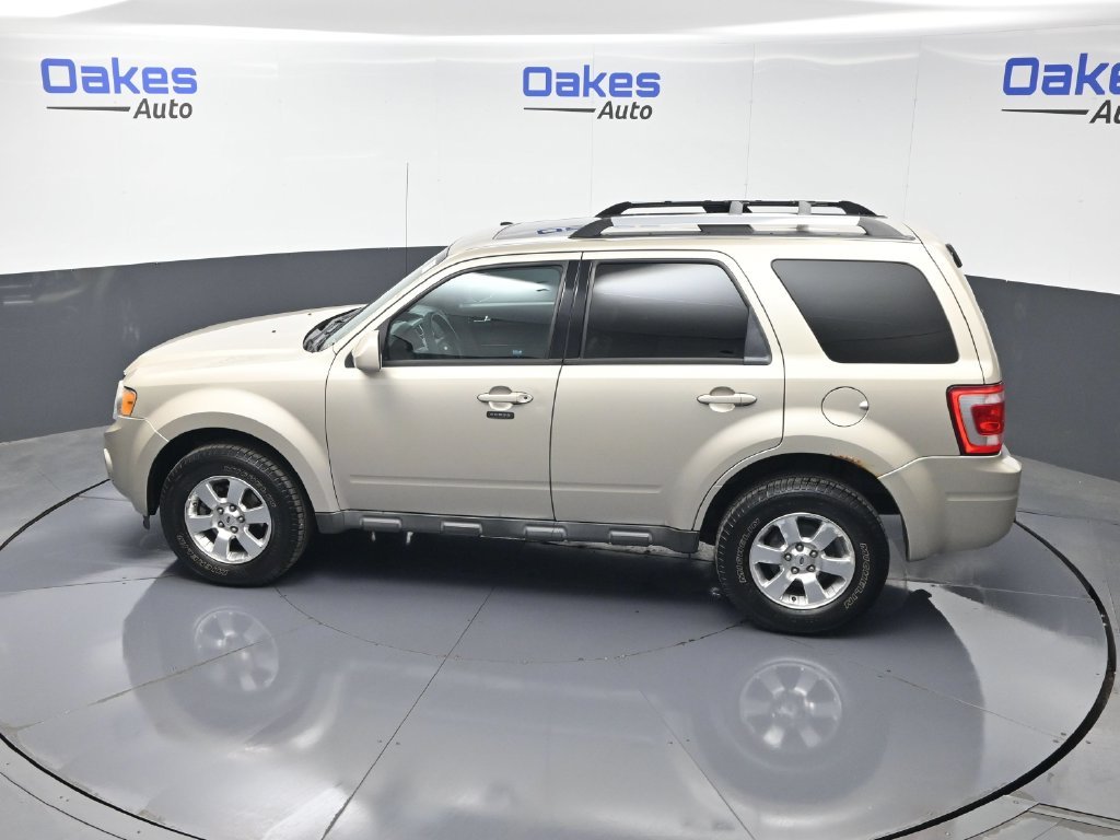 Used 2011 Gold Leaf Metallic Ford Limited image 46