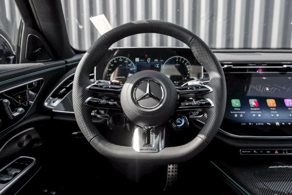New 2027 MANUFAKTUR Alpine Grey Mercedes-Benz E 53 AMG® image 54
