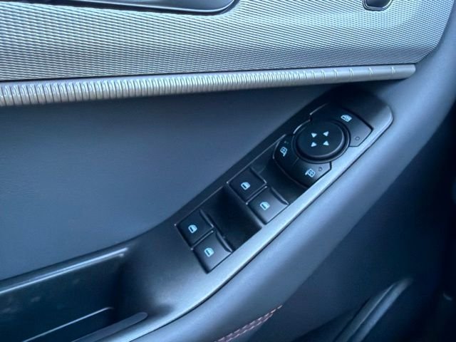 New 2027 Gray Ford 4DR 4WD ACTIVE image 22