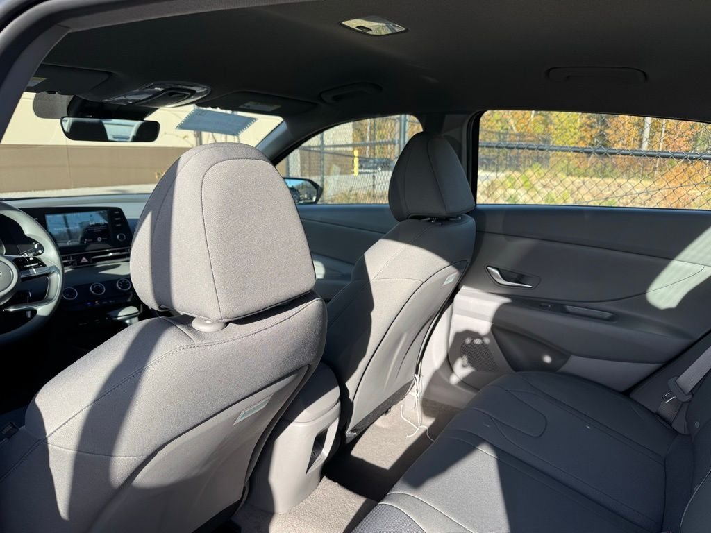 2026 Hyundai Elantra SE - Photo 18