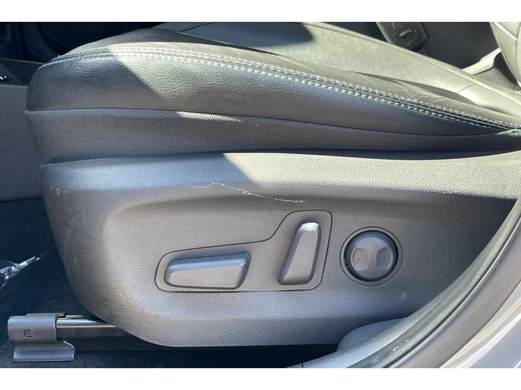 Used 2023 Galactic Gray Hyundai Limited image 14