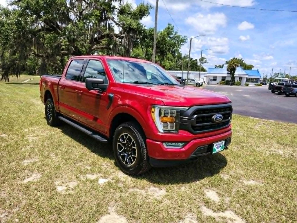 Used 2021 Red Ford XLT 4X4 CREW 5.0 image 7