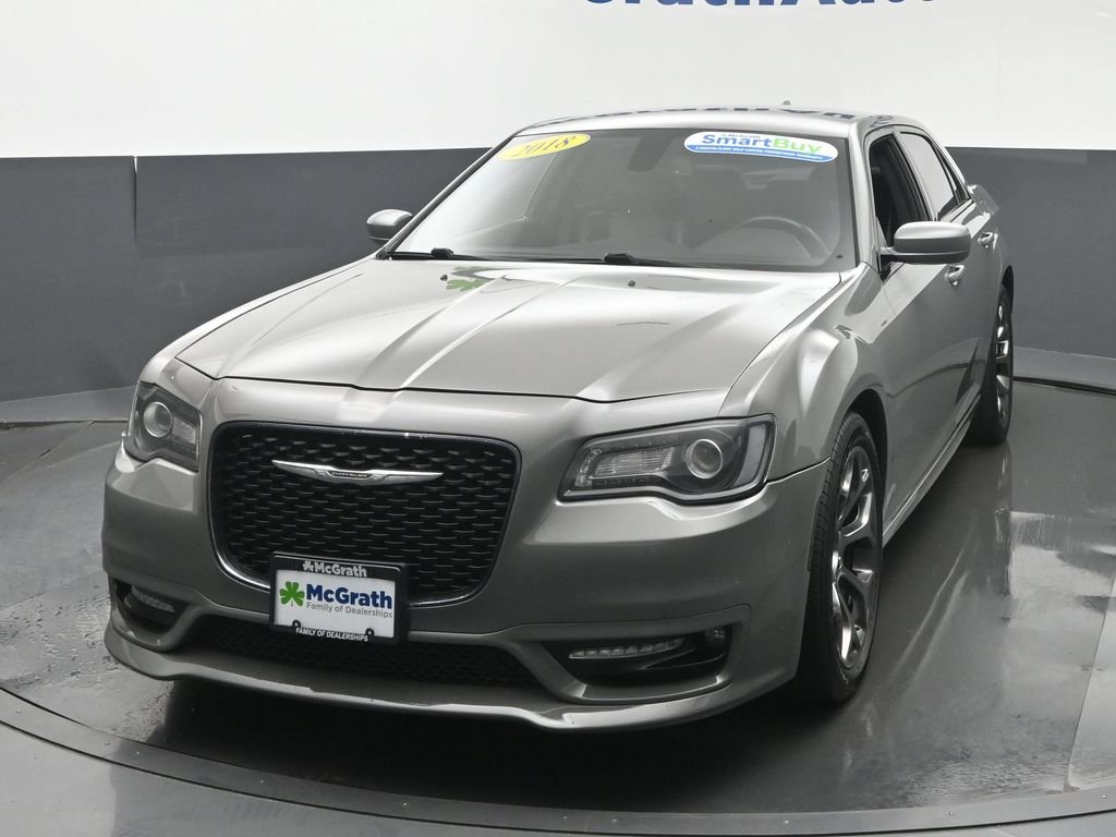 Used 2018 White Chrysler S image 21