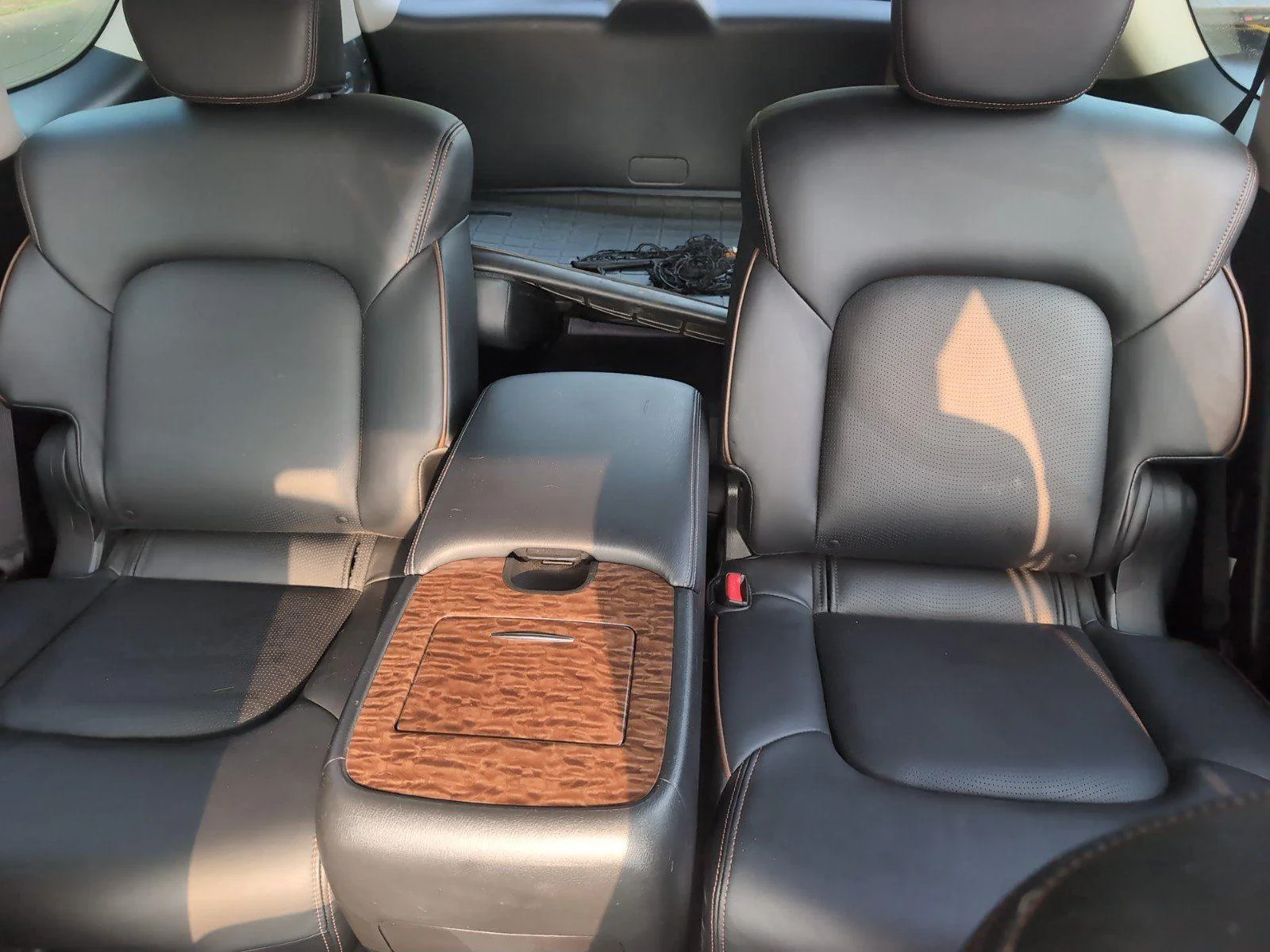 Used 2018 Mocha Almond Nissan Platinum image 30