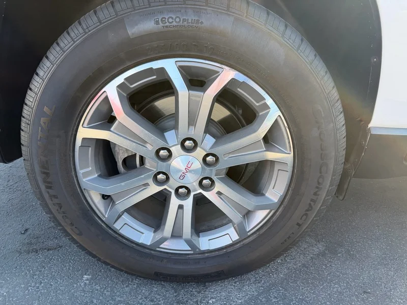 Used 2014 Summit White GMC SLT image 27