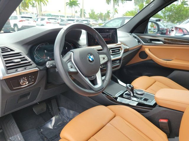 Used 2023 White BMW xDrive30i image 16