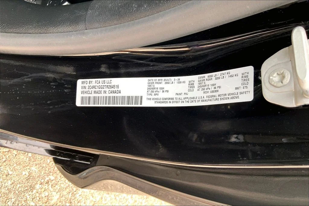 2026 Chrysler Pacifica Limited - Photo 32