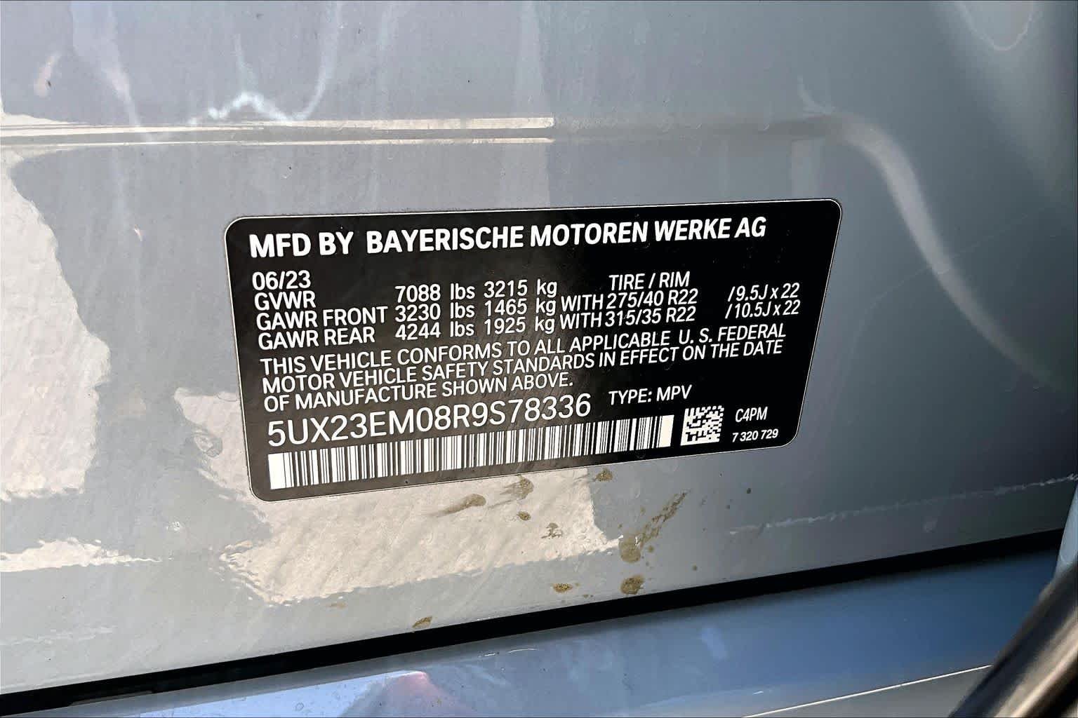 Used 2024 Brooklyn Grey Metallic BMW xDrive40i image 37