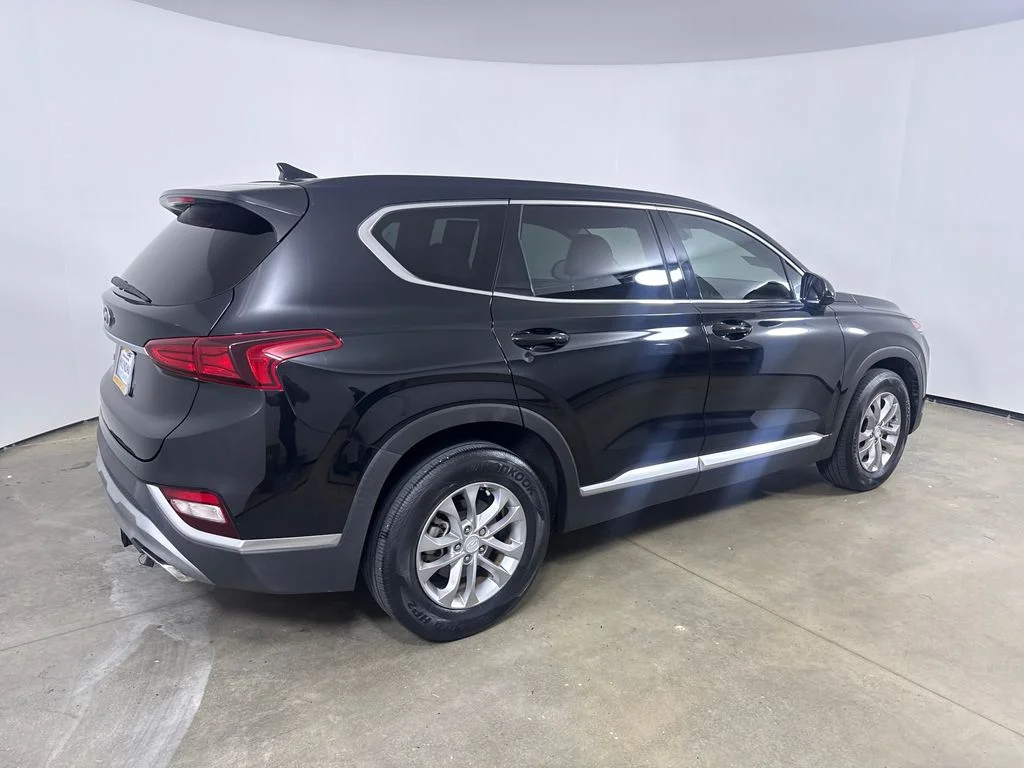 Used 2020 Black Hyundai SEL image 5