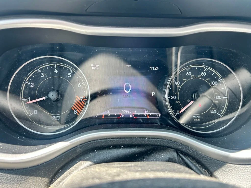 Used 2014 Gray Jeep Trailhawk image 8