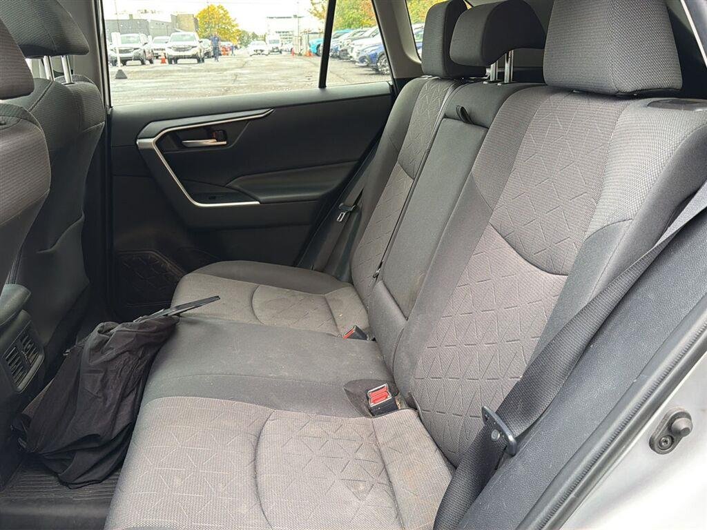 Used 2019 Silver Sky Metallic Toyota XLE image 15