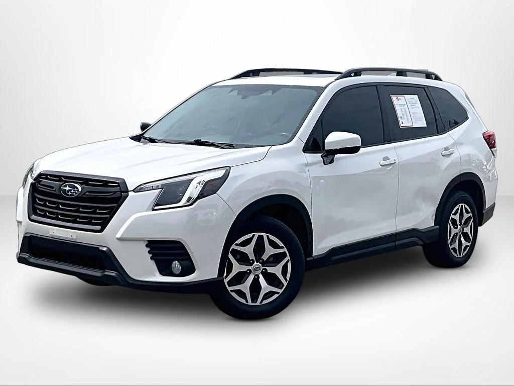 Used 2022 White Subaru Premium image 2