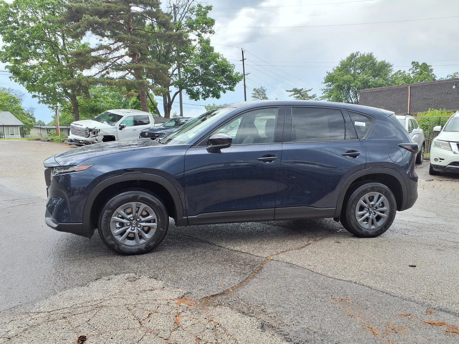 New 2026 Navy Blue Mica Mazda 2.5 S Select AWD image 14