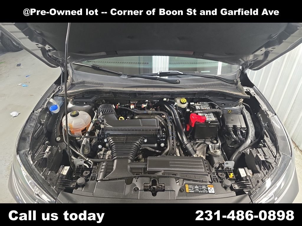 Used 2025 Gray Ford ST-Line Select image 26