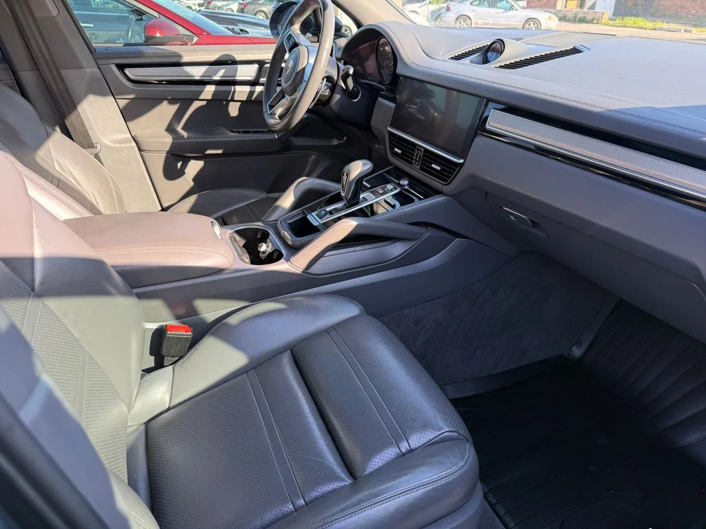 Used 2019 Blue Porsche S image 20