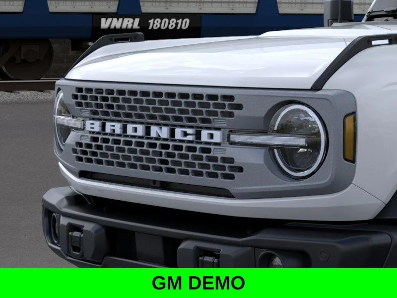New 2026 Oxford White Ford Badlands image 19