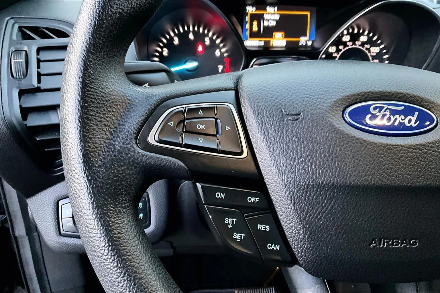 Used 2019 Agate Black Ford SE image 22
