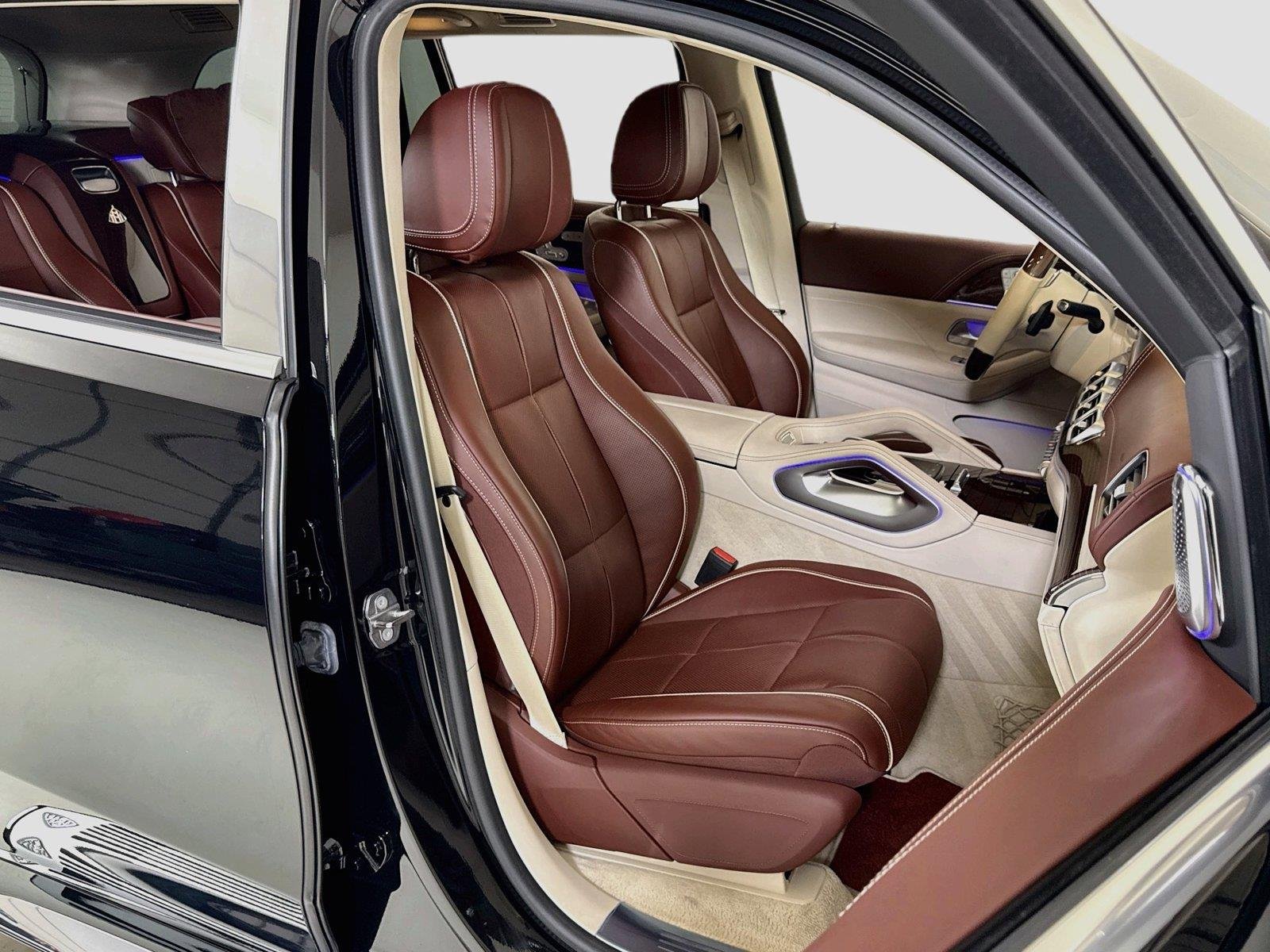 Used 2021 Obsidian Black Metallic Mercedes-Benz Maybach GLS 600 | One Owner | Executive Seating image 38