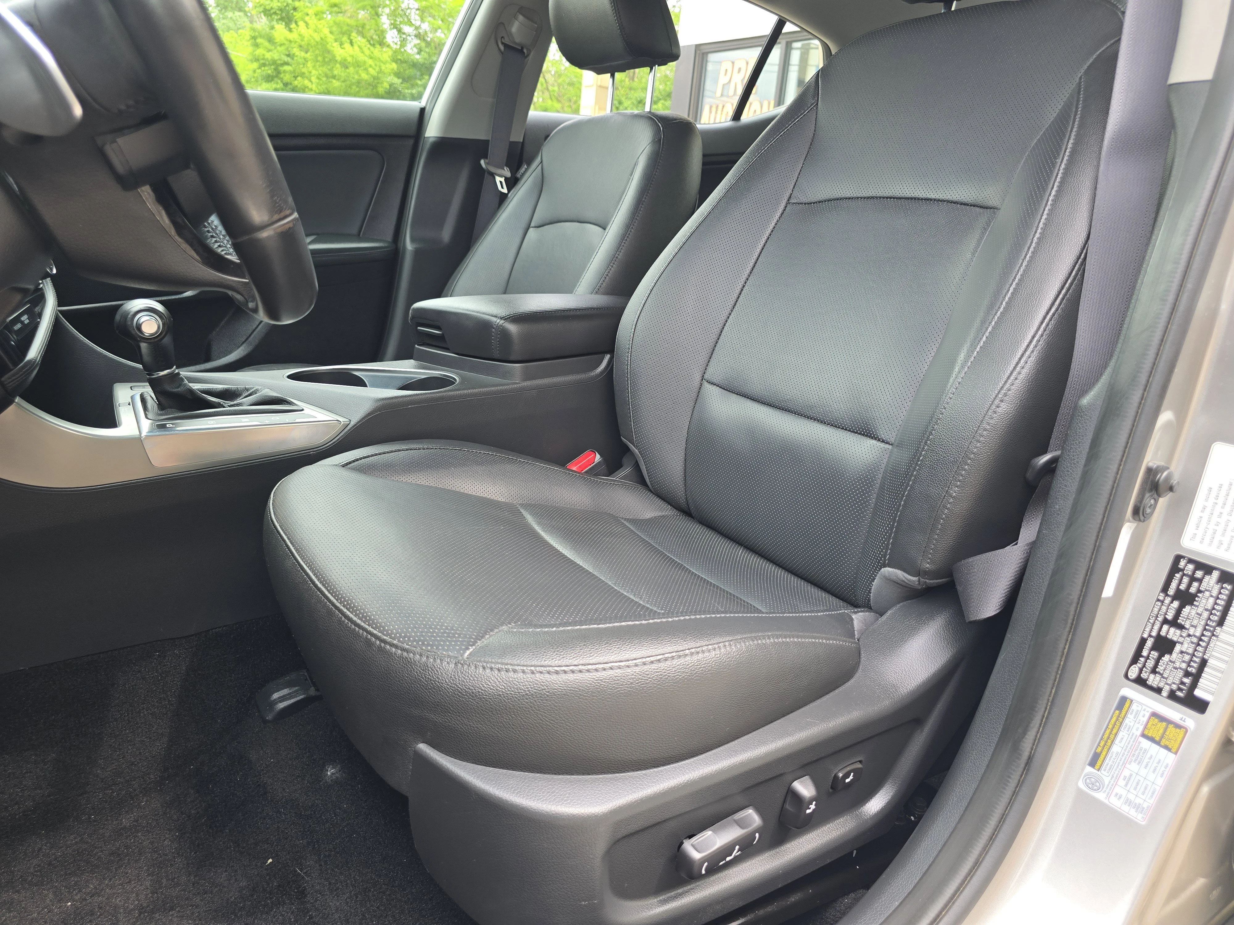 Used 2014 Satin Metal Kia SX Turbo image 23