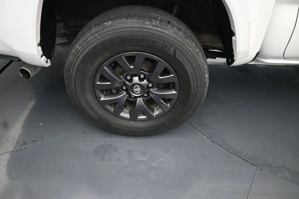 Used 2023 White Toyota SR5 image 9