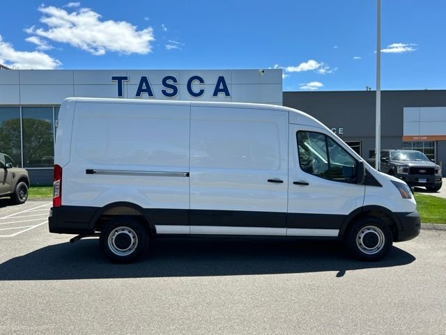 Used 2025 White Ford Base image 8