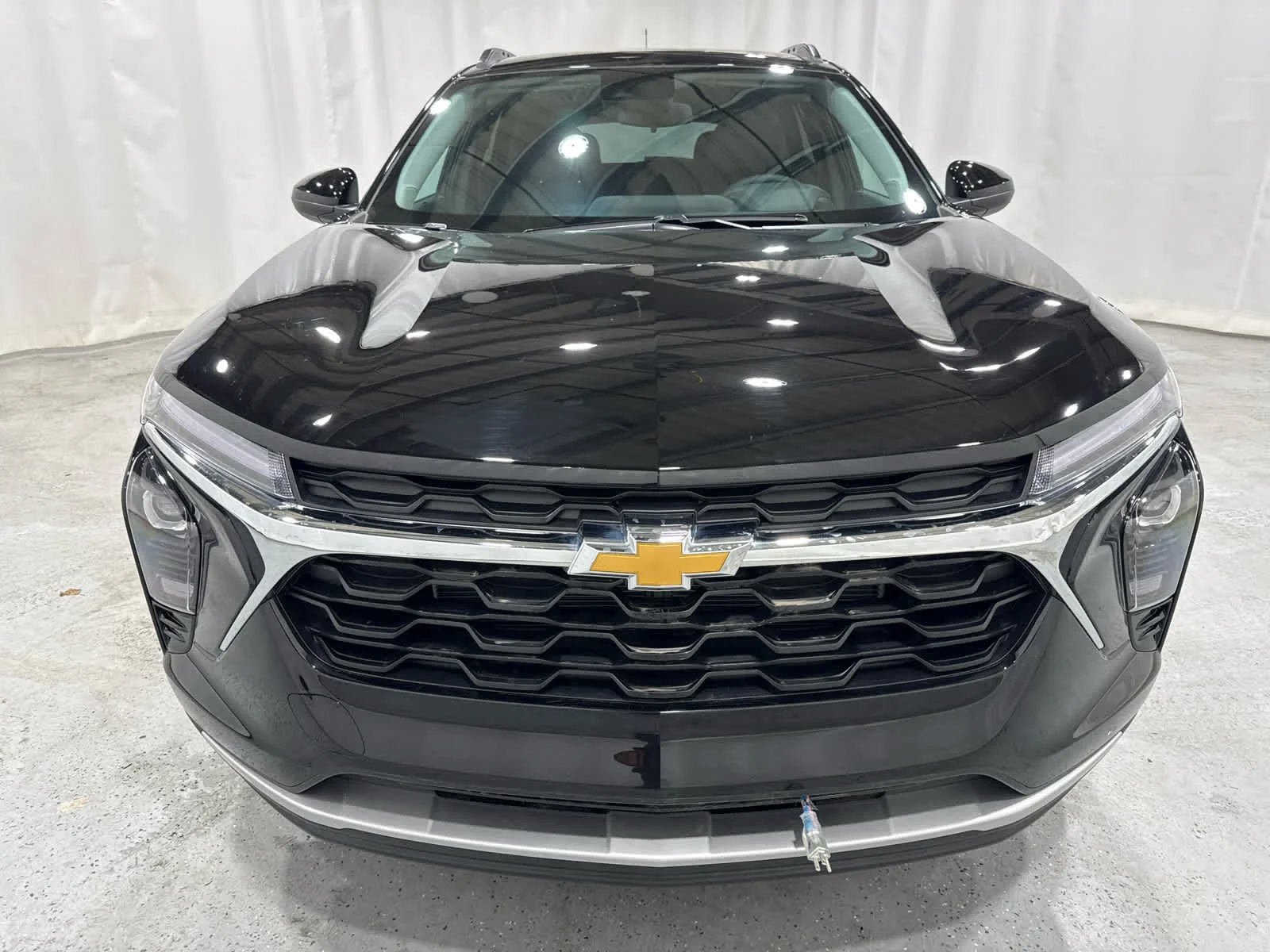 Used 2026 Mosaic Black Metallic Chevrolet LT image 8