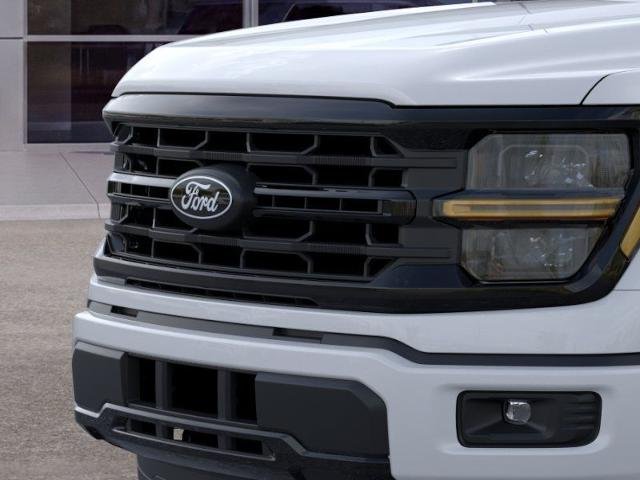 New 2026 Oxford White Ford XLT image 37