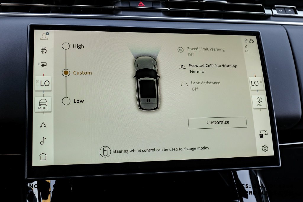 New 2026 Fuji White Land Rover Dynamic SE image 26