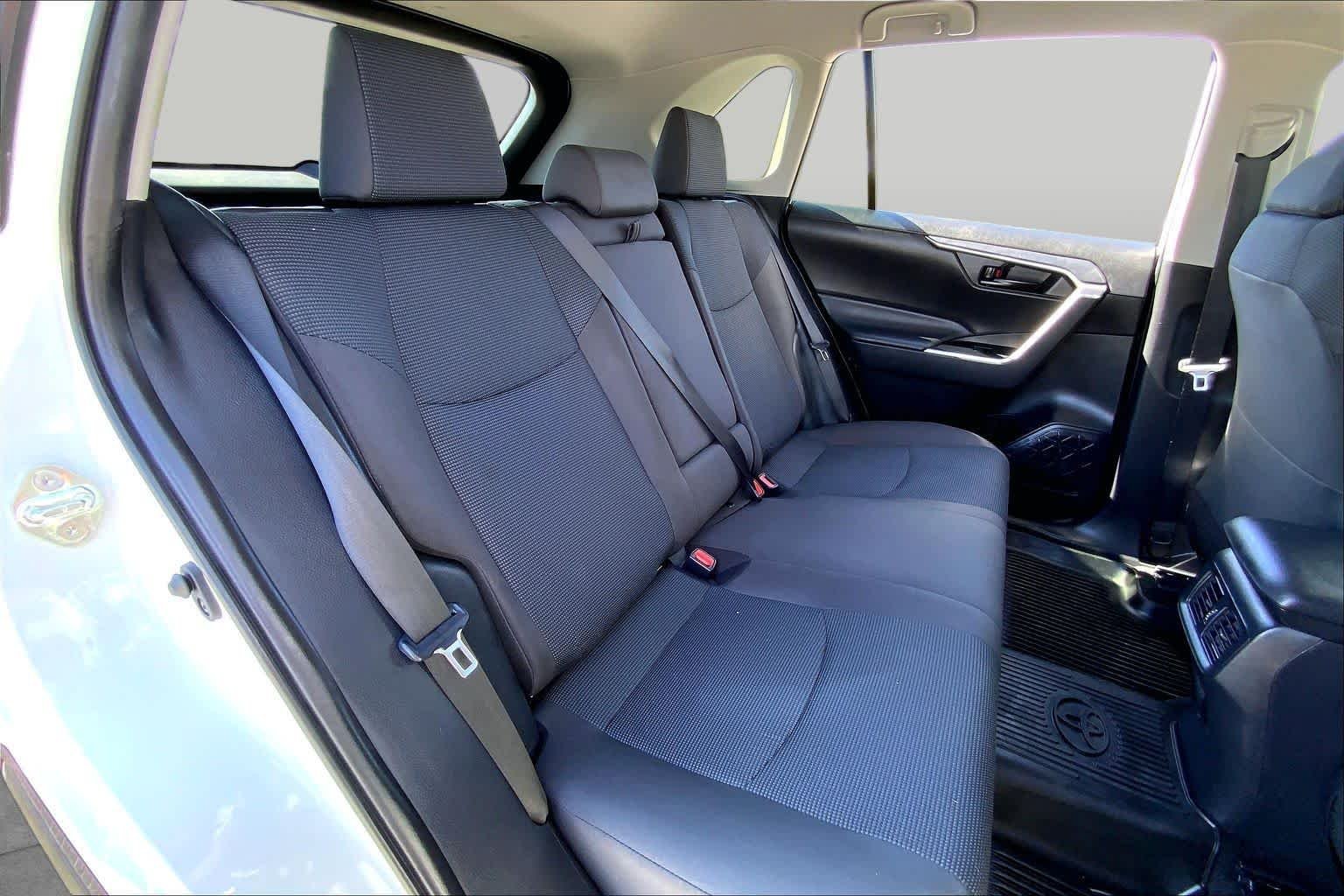 Used 2023 Ice Cap Toyota LE image 19