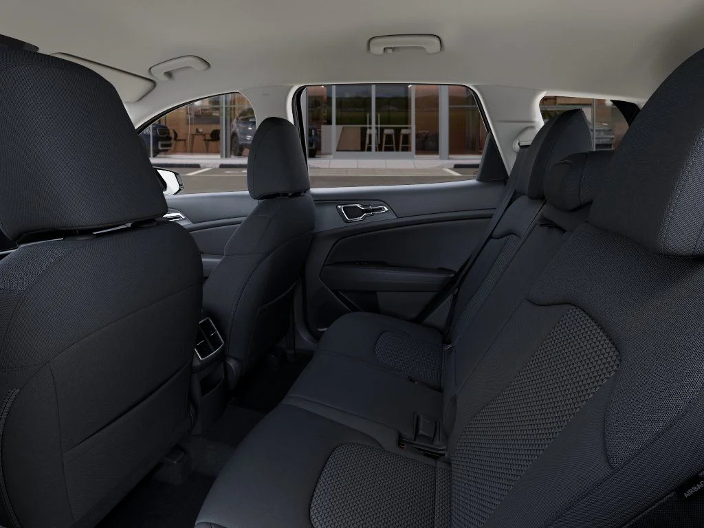 New 2027 Fusion Black Kia S image 17