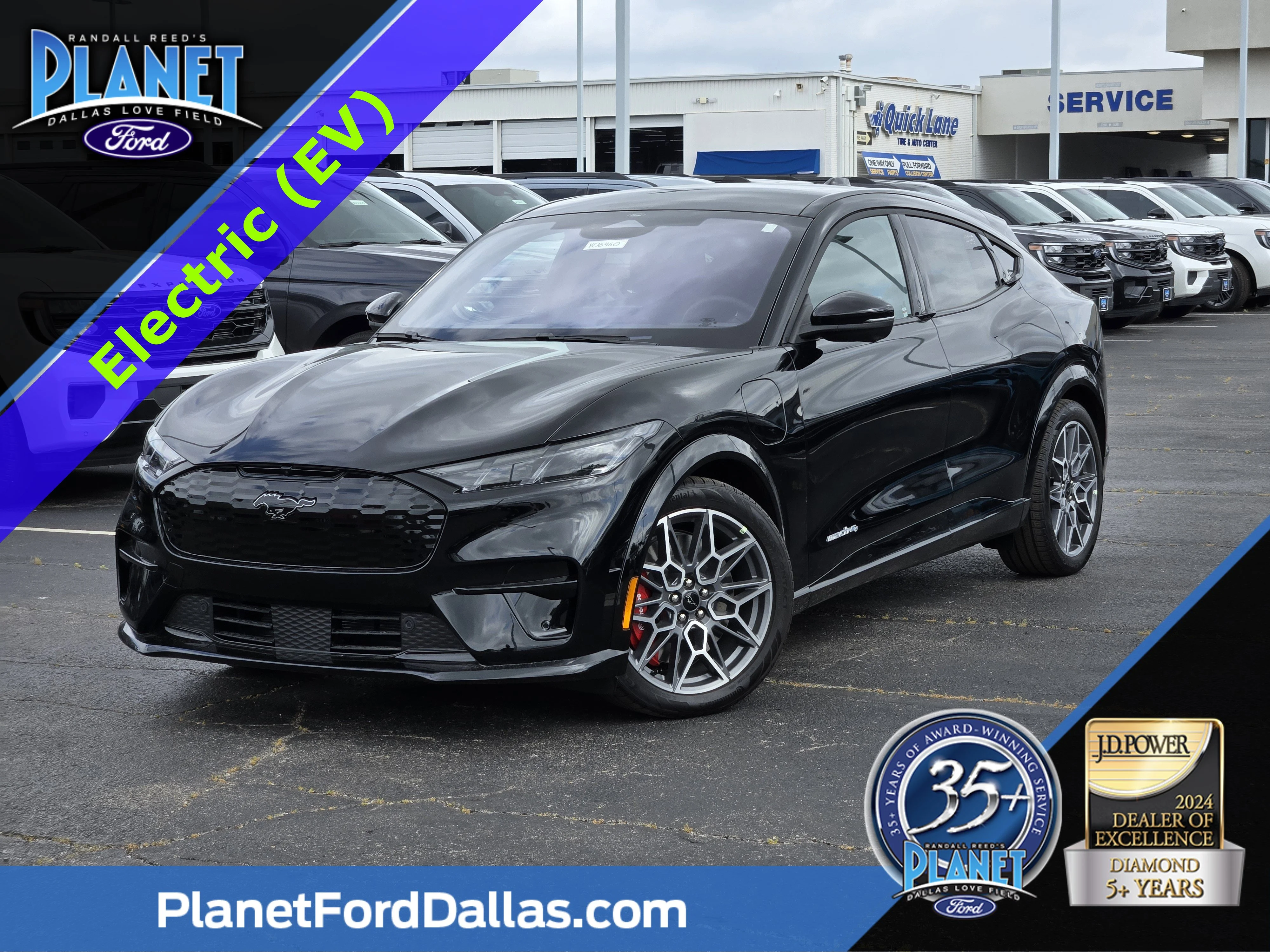 2026 Ford Mustang-Mach-e GT's photo