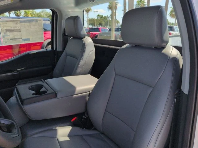 New 2026 Oxford White Ford XL image 16