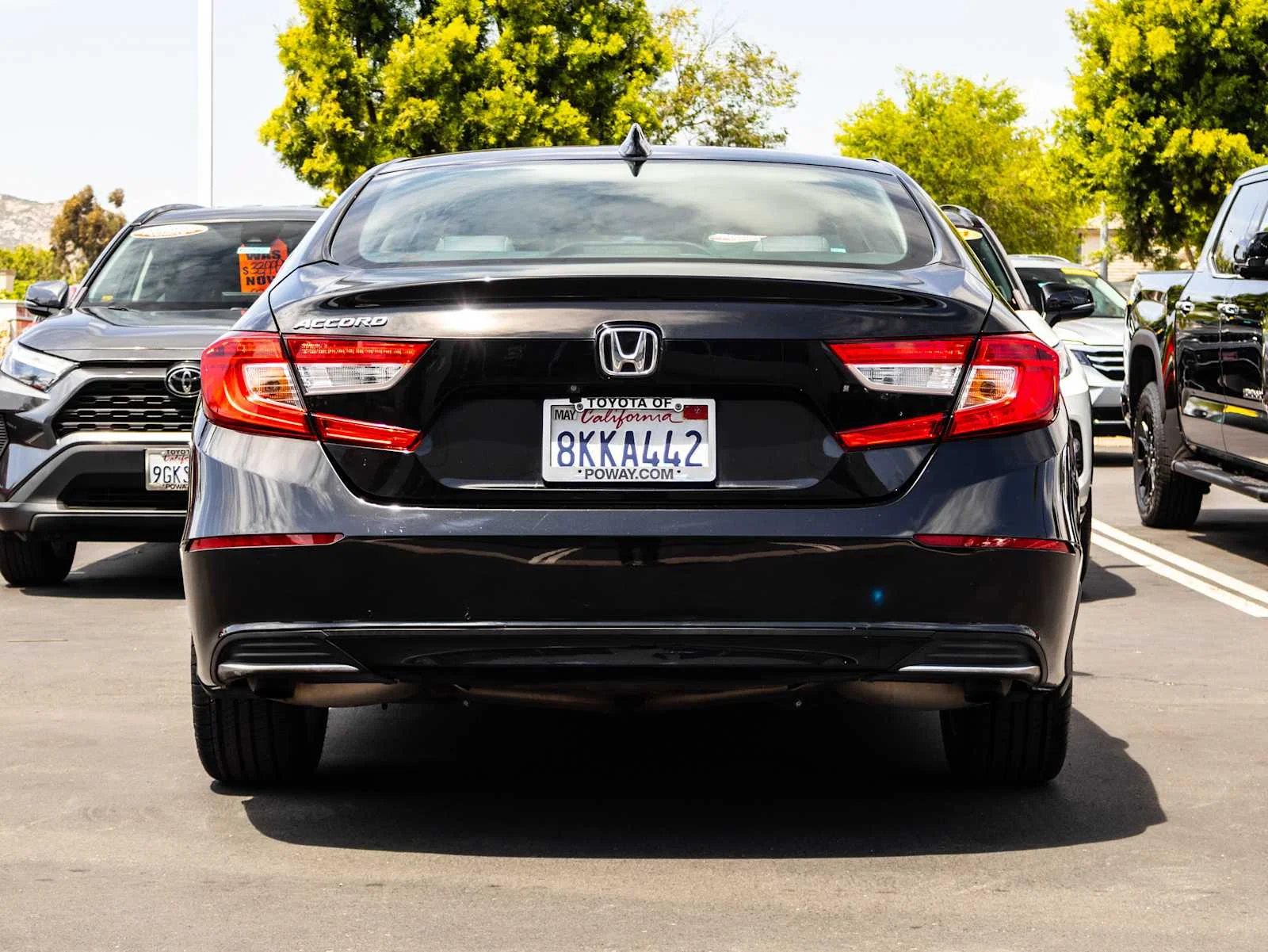 Used 2019 Crystal Black Pearl Honda LX 1.5T image 10