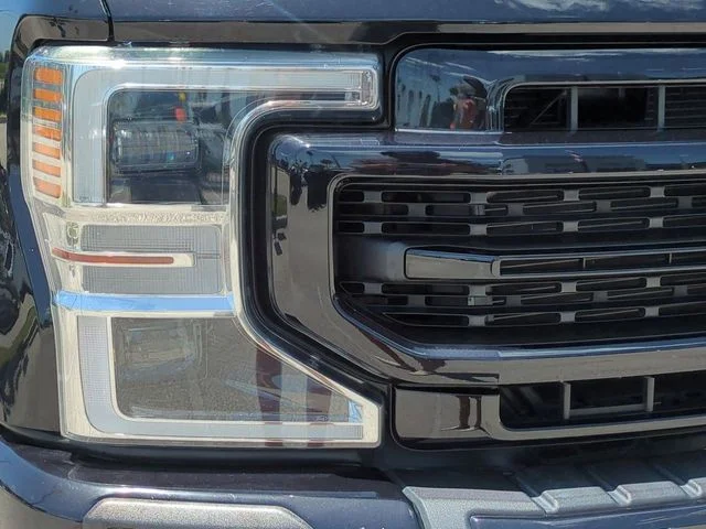 Used 2022 Agate Black Metallic Ford Lariat image 10