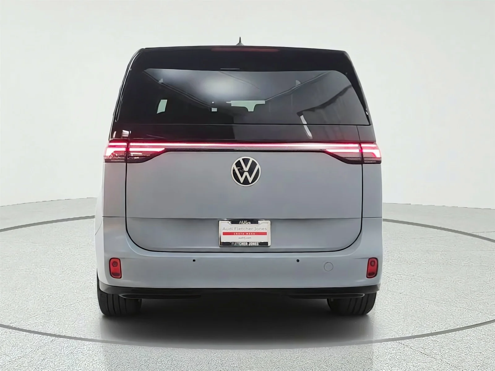 Used 2025 Deep Black Pearl Volkswagen Pro S image 6