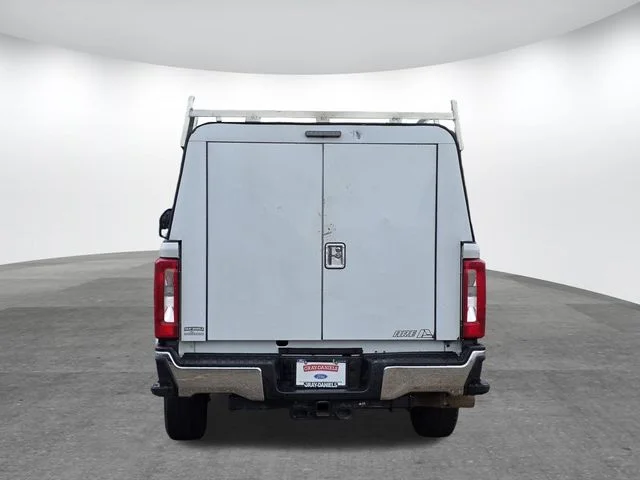 Used 2024 Oxford White Ford XL image 5