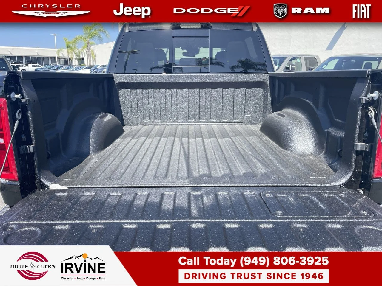 New 2026 Diamond Black Crystal Pearl-Coat Exterior Paint RAM RHO image 33