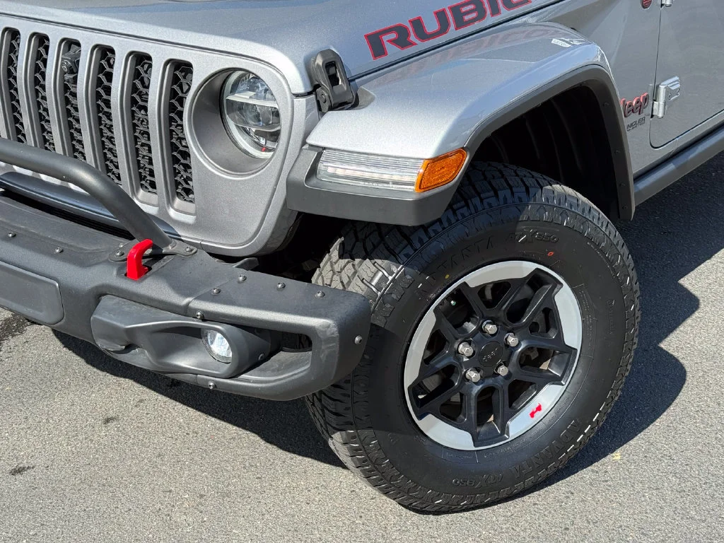 Used 2021  Jeep Unlimited Rubicon image 3