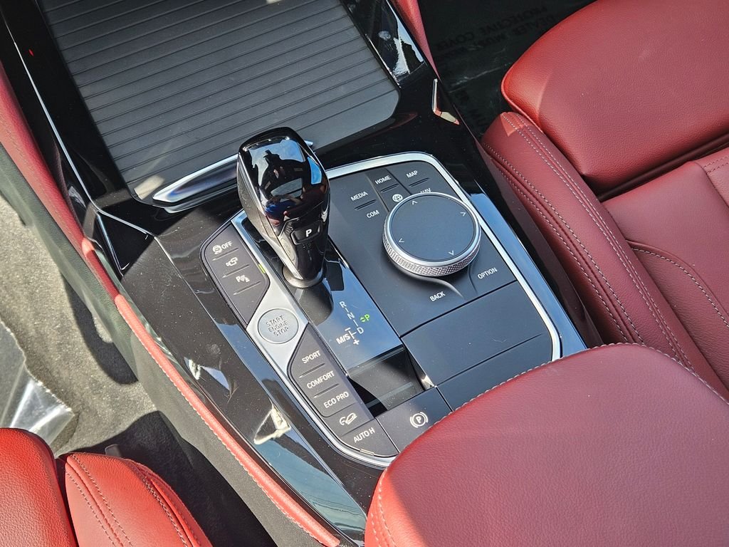 Used 2025 Tanzanite Blue II Metallic BMW M40i image 29