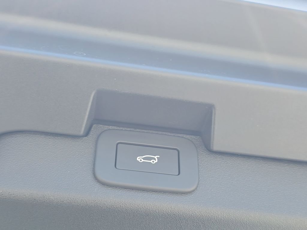 New 2026 Lantau Bronze Land Rover S image 14