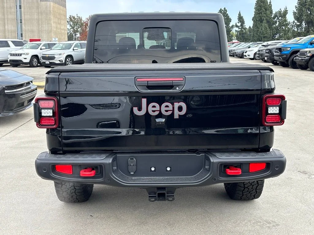 New 2026 Black Jeep Rubicon image 4