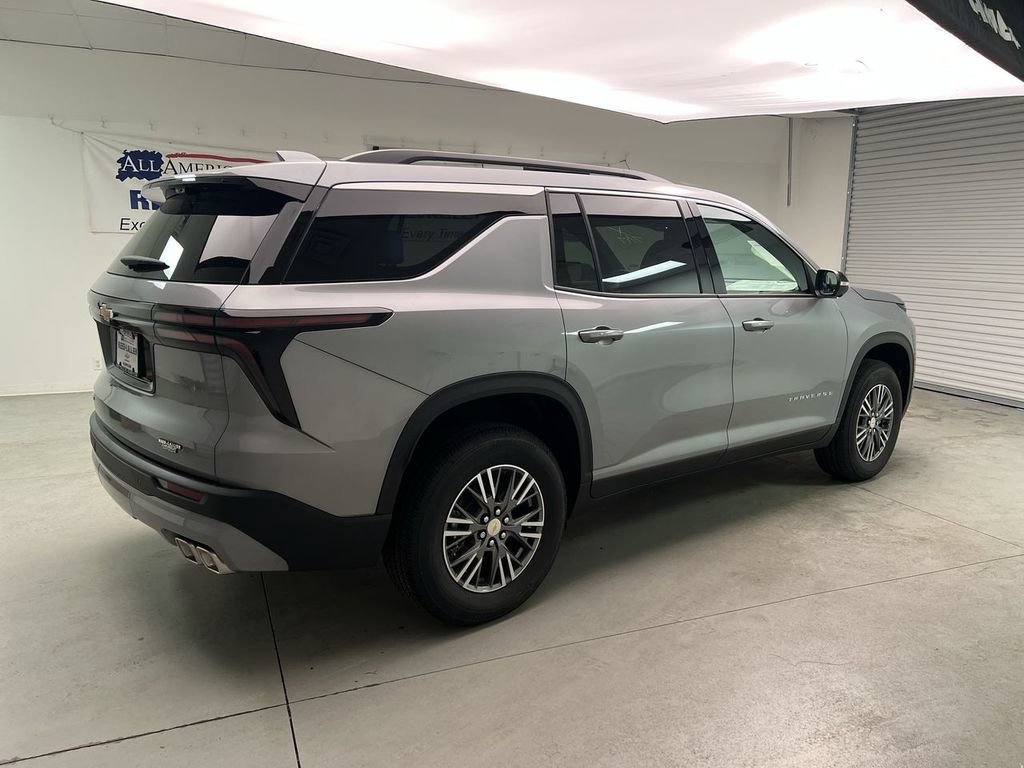2026 Chevrolet Traverse LT - Photo 8