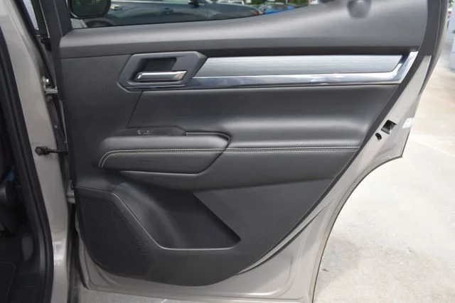 Used 2026 Gray GMC Elevation image 15