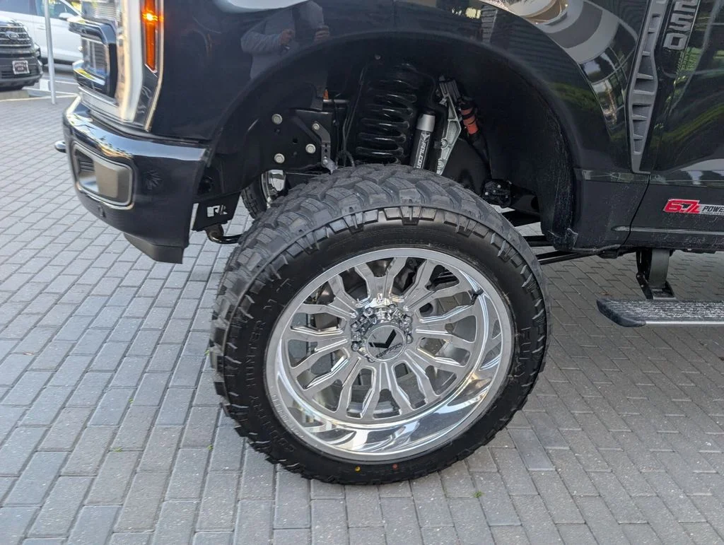 2026 Ford F-250 Super Duty Platinum - Photo 4