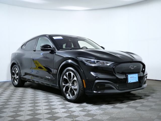 Used 2023 Black Ford Premium image 1