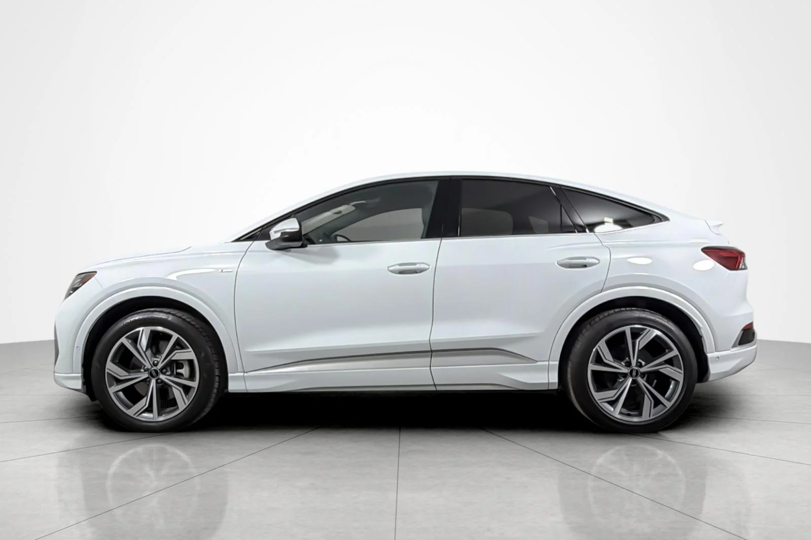Used 2024 Audi Q4 Sportback e-tron Prestige with VIN WA14UBFZ5RP048700 for sale in Beverly Hills, CA