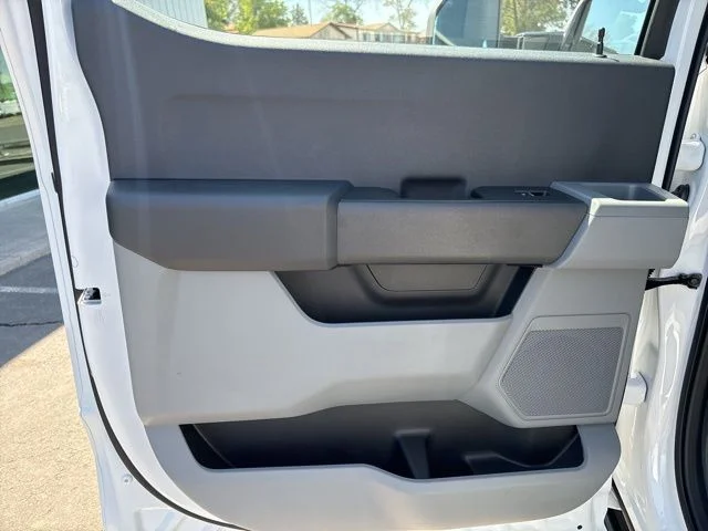 2024 Ford F-550 Super Duty Chassis Cab XL - Photo 58