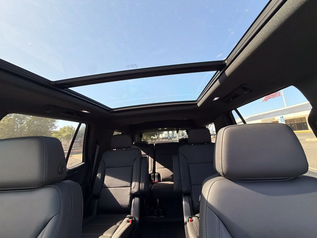 2027 Chevrolet Tahoe Z71 - Photo 21