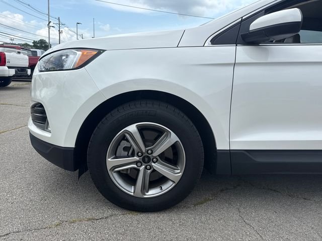 Used 2023 White Ford SEL image 10